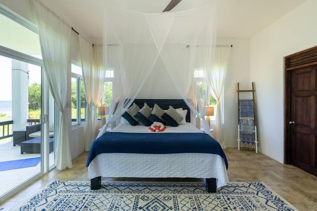 Ivy'S Cove Beach Side Condo - Luxury Villa Whitehouse Eksteriør bilde